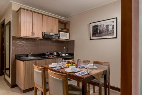 Hotel Kimberly image 3