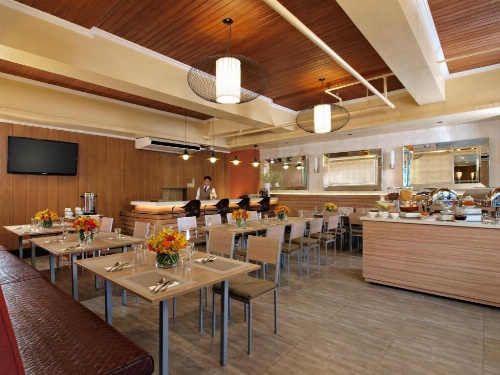 Hotel Kimberly image 35